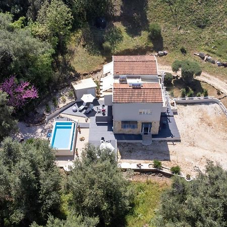 Armoniahousesuites Peritheia Exteriér fotografie