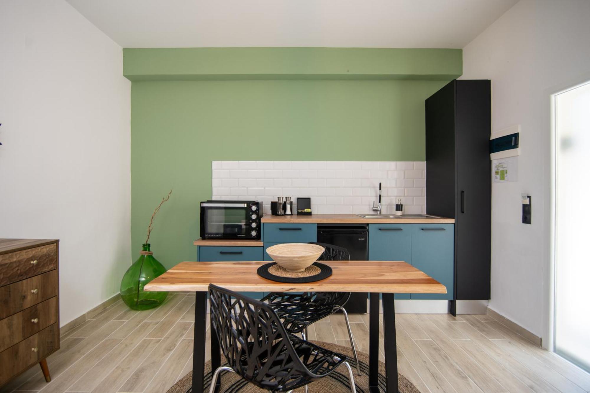Armoniahousesuites Peritheia Exteriér fotografie
